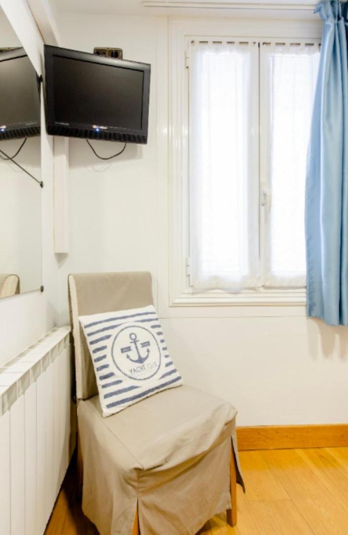 Pension San Vicente San Sebastian Exterior photo